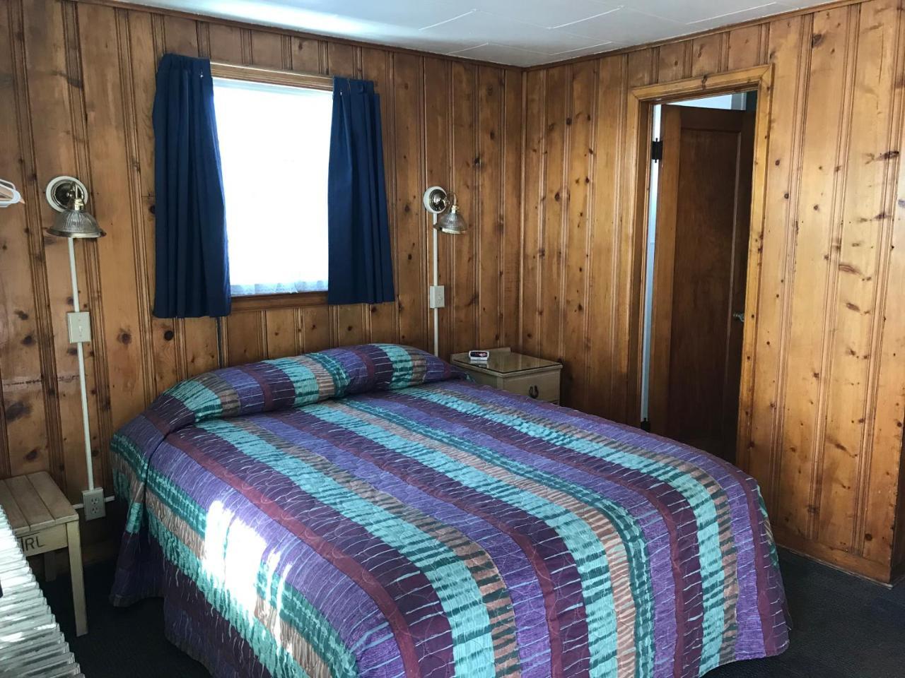 Trail Riders Motel Granby Extérieur photo